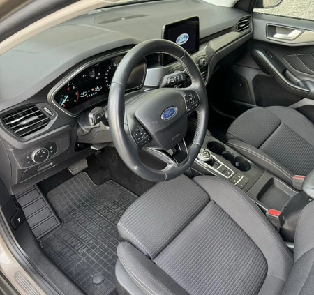 Ford Focus cena 62900 przebieg: 176000, rok produkcji 2019 z Radomsko małe 631